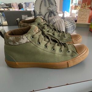 Converse All-Star ‘Street Mid’